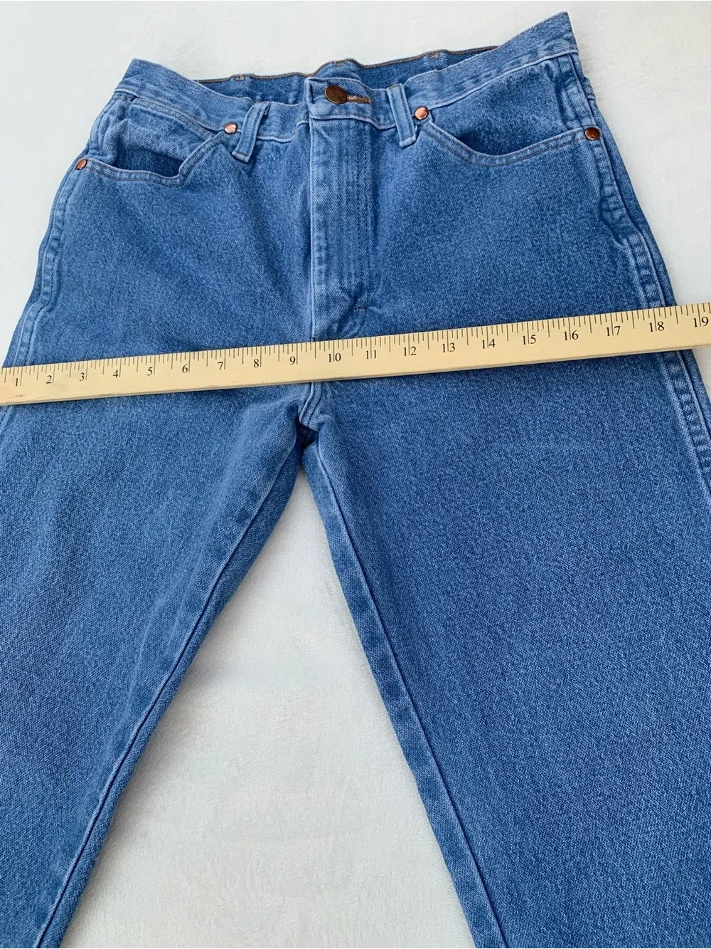 Wrangler Women's Straight-Leg Jeans in Medium Blue Denim